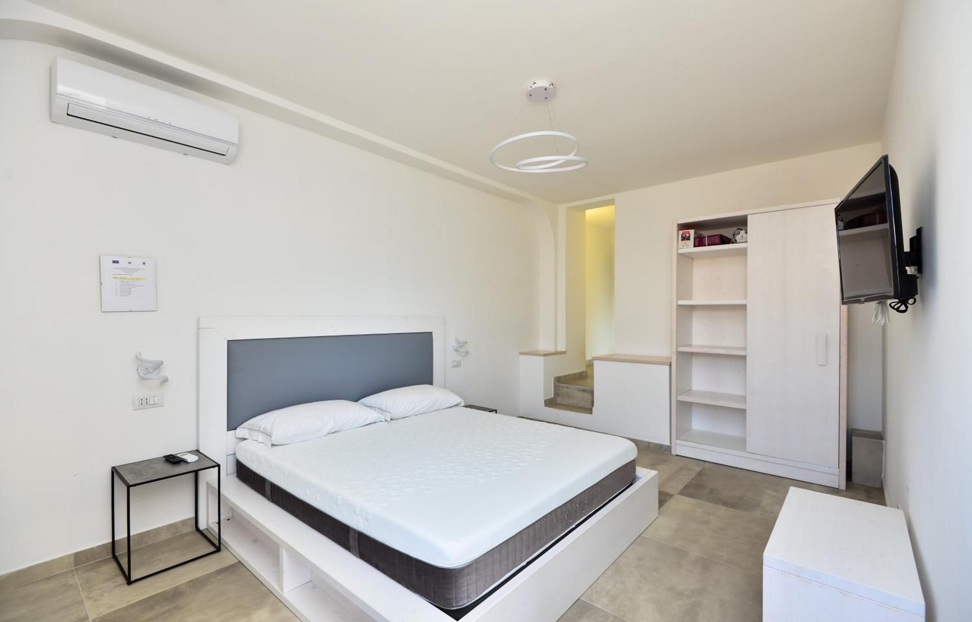 Damavi Suite 3 Torre dell'Orso Exterior foto